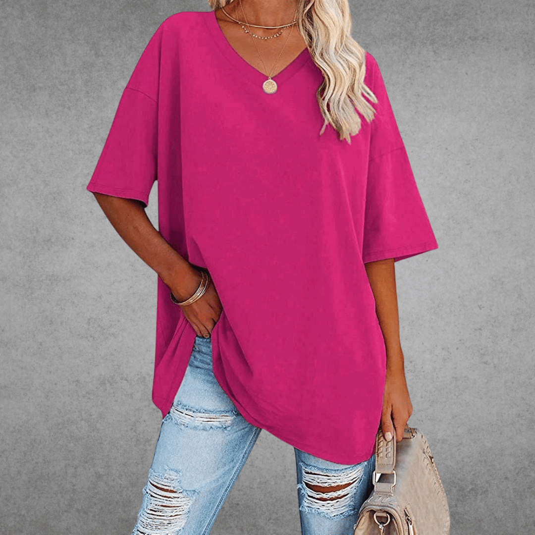 "Agnes T-shirt i tidløse farver, elegant design, perfekt til hverdag og afslappede anledninger, women's sweaters & cardigans"