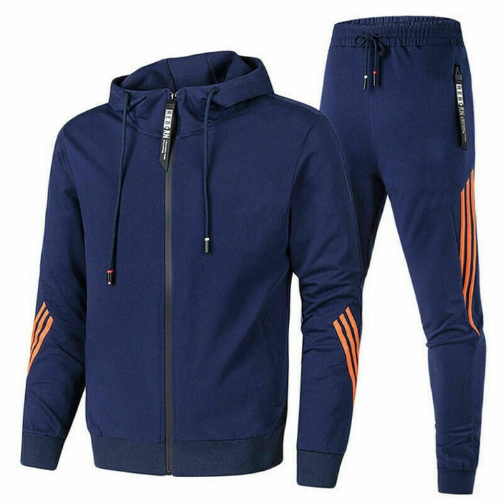 Alsidig træningsdragt i blødt, elastisk materiale med sporty look, ideel til både træning og afslapning i flere farver.