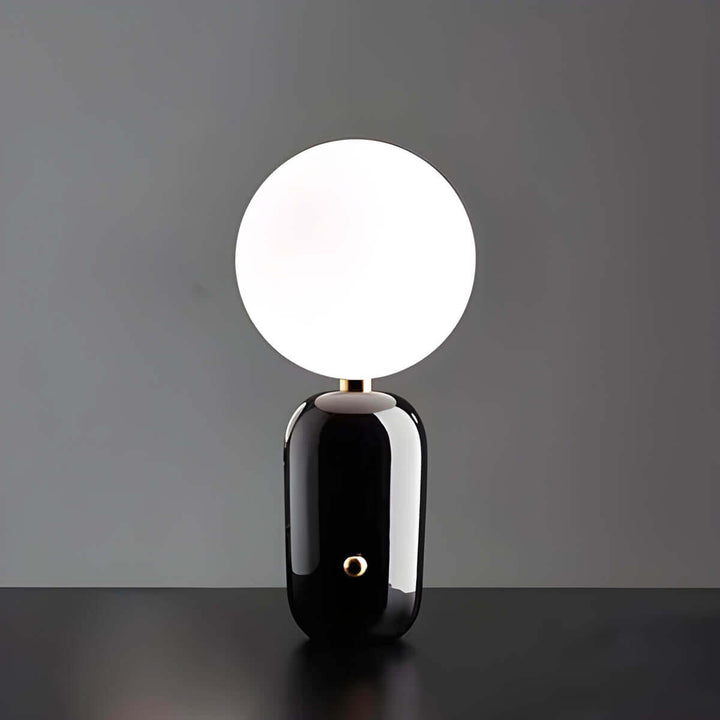 Elegant Bordlampe i Metal - RAISO -  Justerbar Højde