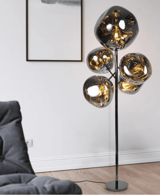 Moderne Gulvlampe med Unikt Design