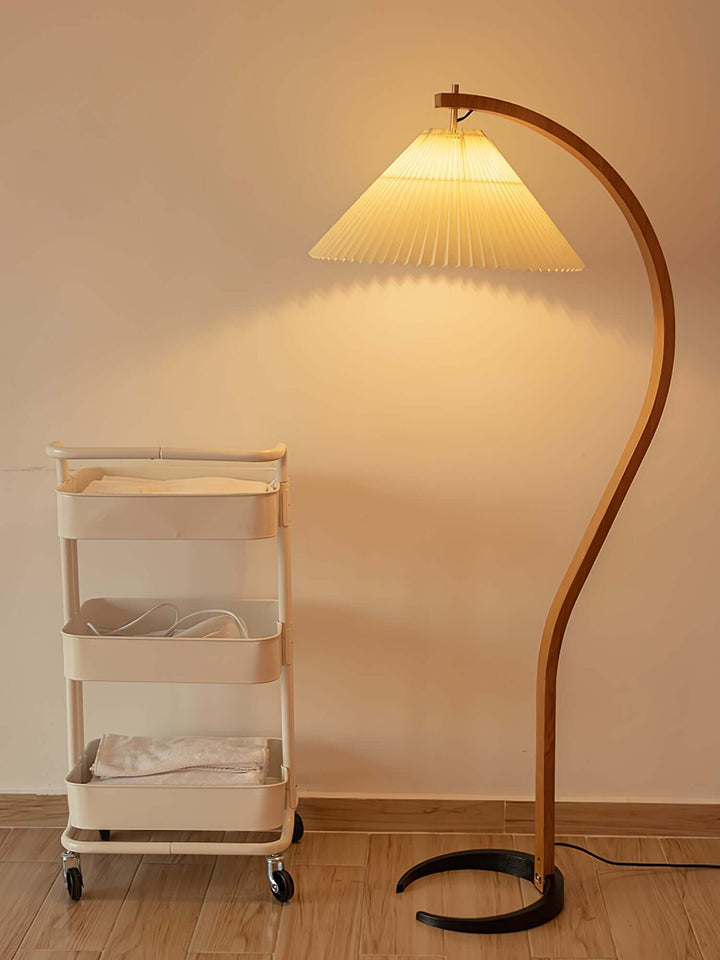 Designer Gulvlampe i Træ & Metal