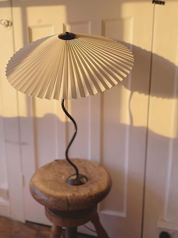 Designer Bordlampe i Metal - 43cm