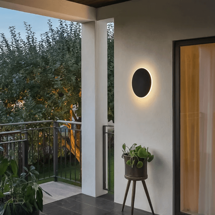 Rund LED-udendørslampe i metal