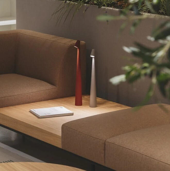 Bærbar LED Bordlampe i Aluminium - 35/45cm