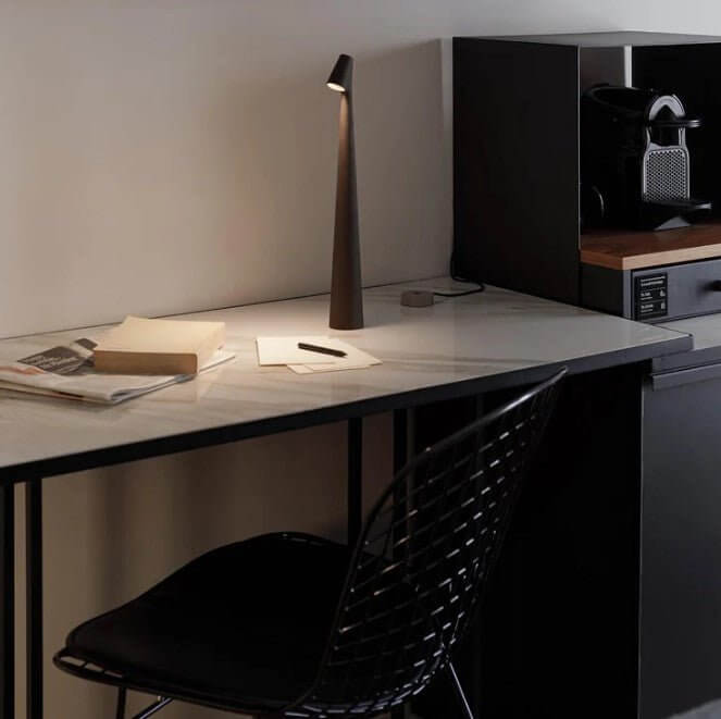 Bærbar LED Bordlampe i Aluminium - 35/45cm