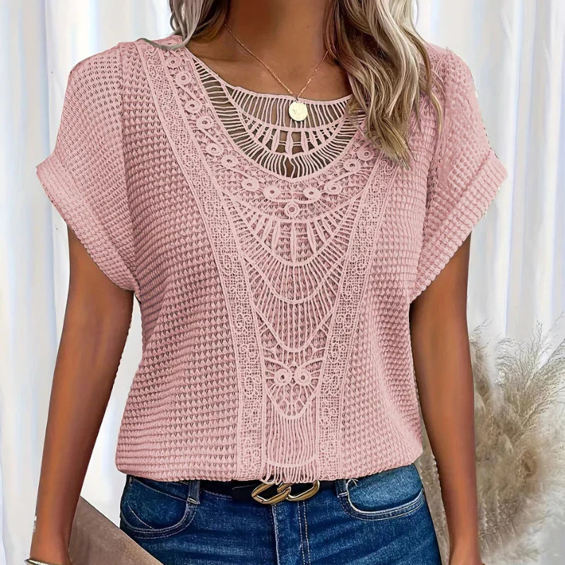 Rød dame top med elegant, løs pasform. Åndbar og komfortabel sommer top, alsidig og feminin.