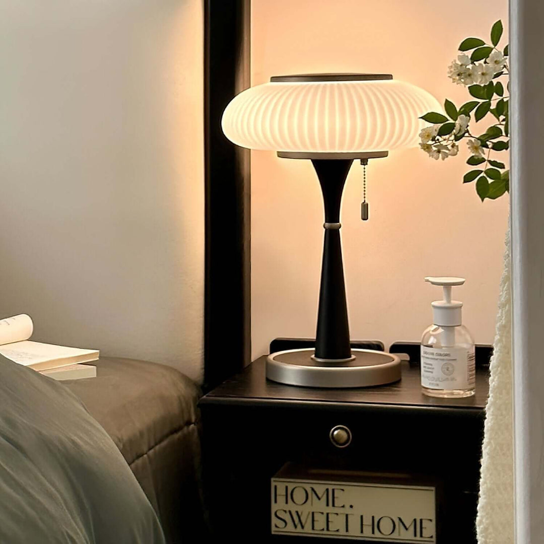 Elegant Bordlampe i Svampeform - 36cm