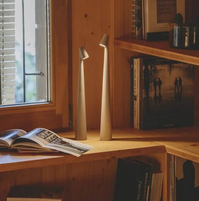 Bærbar LED Bordlampe i Aluminium - 35/45cm