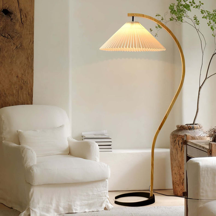 Designer Gulvlampe i Træ & Metal