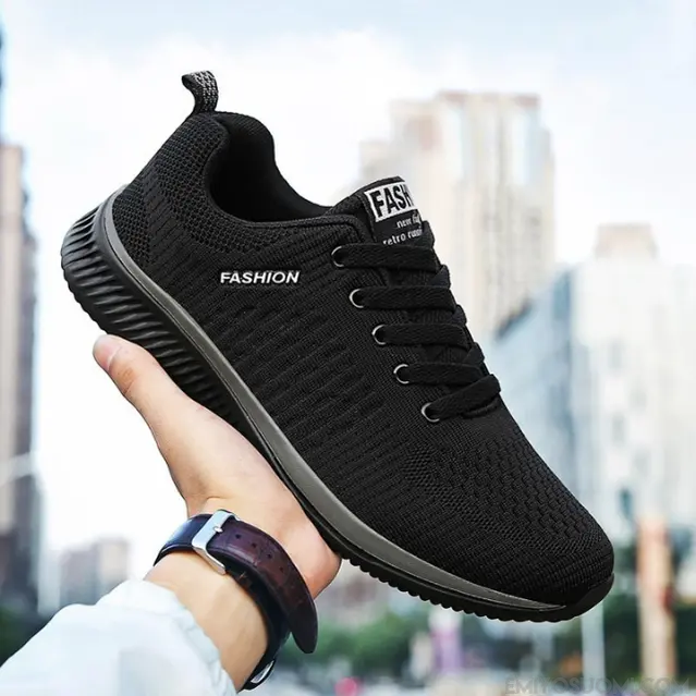 Komfort dame sneakers mod fodsmerter og plantar fasciitis, med blød sål og støtte.