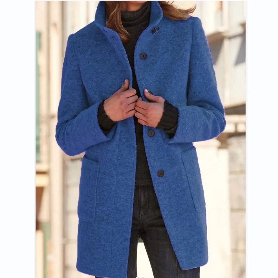 Dame uldfrakke i klassisk snit med høj krave, tailored fit; stilfuld efterårs- og vinterjakke til kvinder.