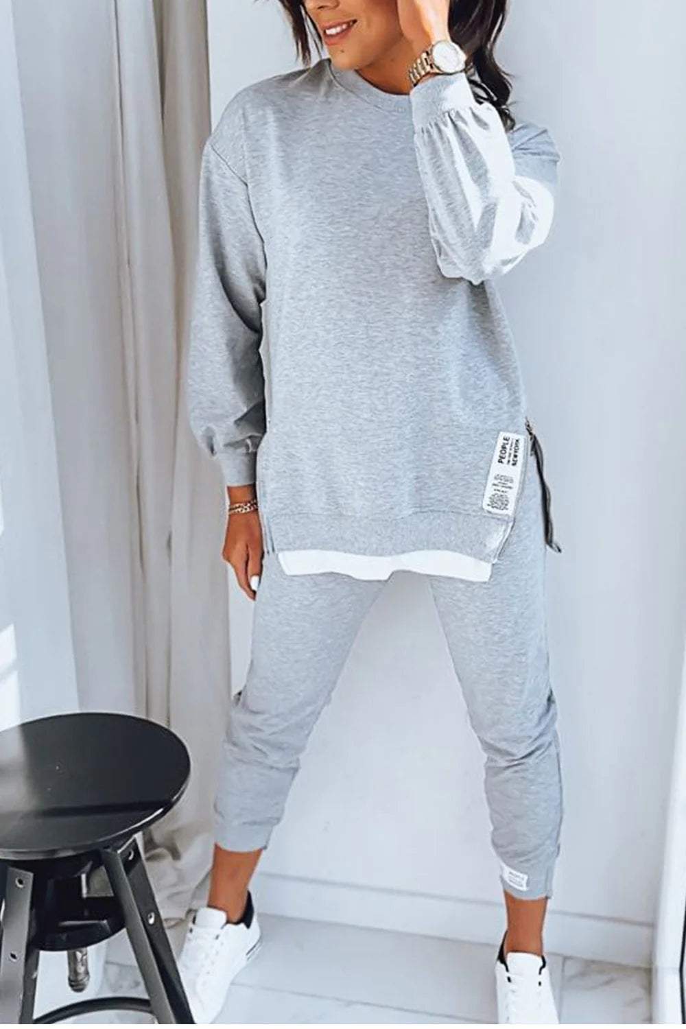 Damesæt i blødt, oversized sweatsæt for ultimativ komfort og afslappet hverdagsstil.