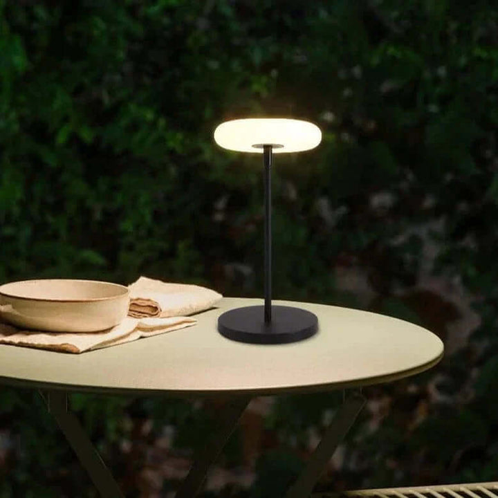 Solcellelampe Udendørs - Stilfuld Havebelysning