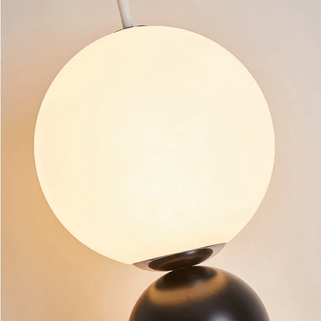 Håndlavet Gulvlampe i Naturmateriale