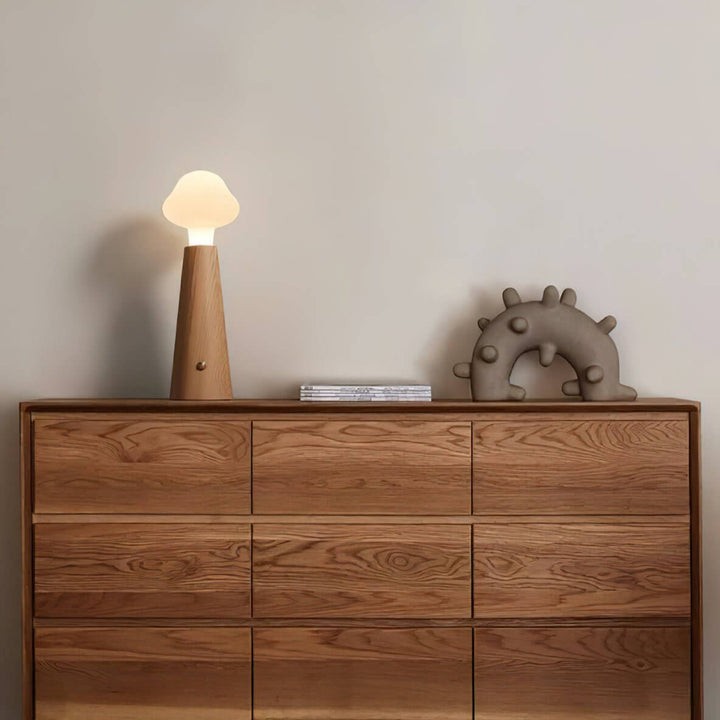 Skyformet LED Bordlampe - Justerbar Belysning