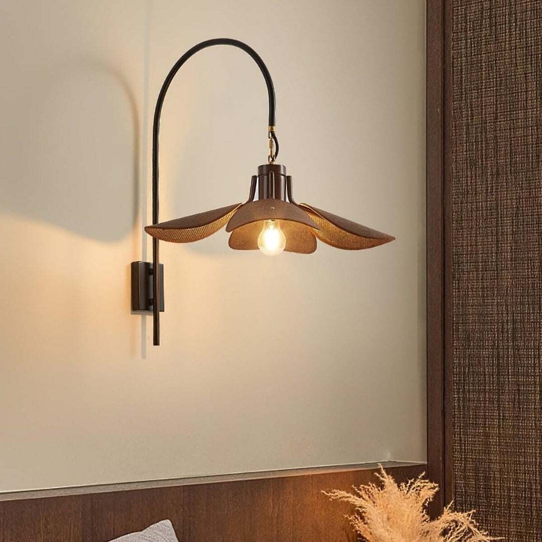 Elegant Blomster Væglampe 52cm - Metal & Hør