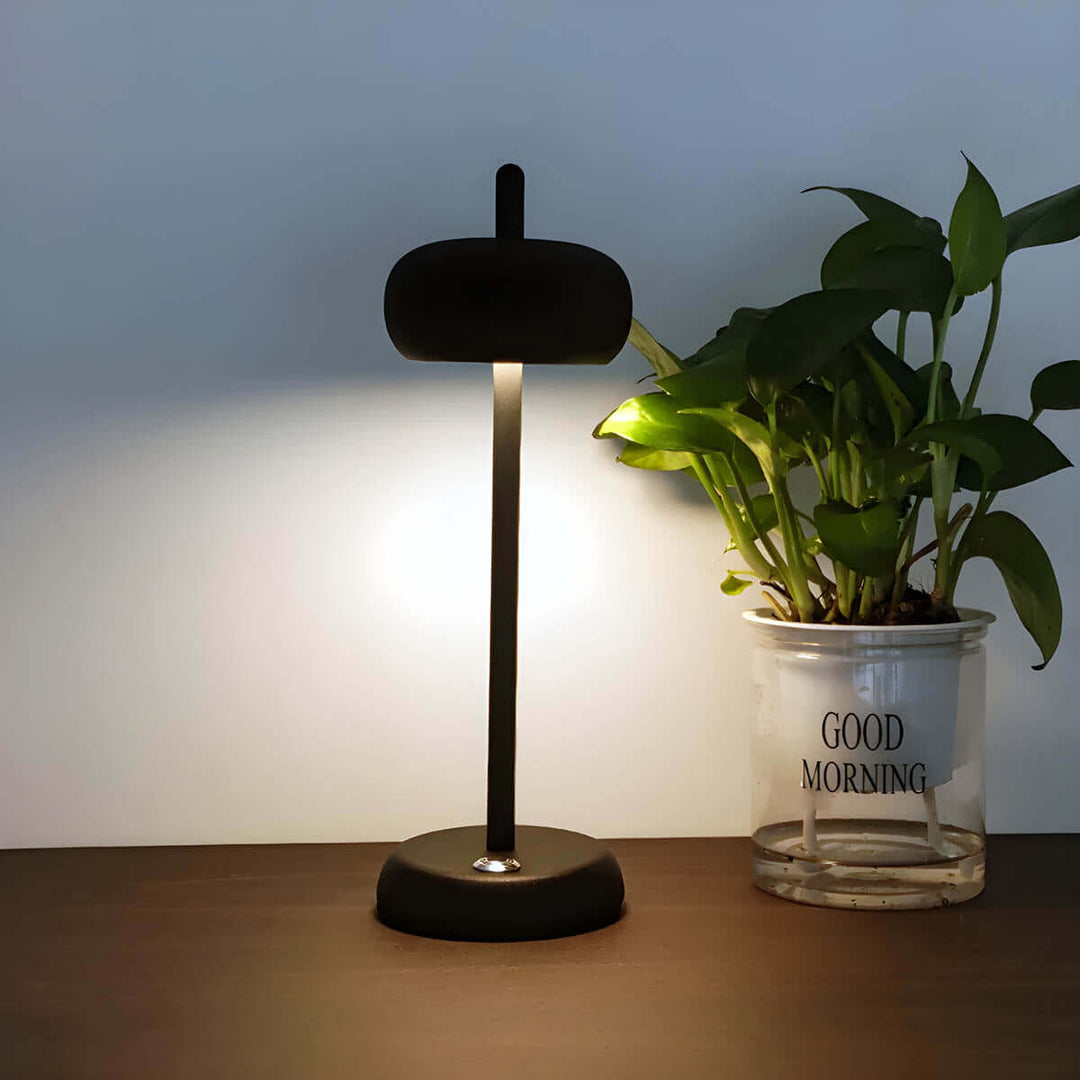 RINE Bordlampe - Elegant Design, Justerbar Lysstyrke - Metal