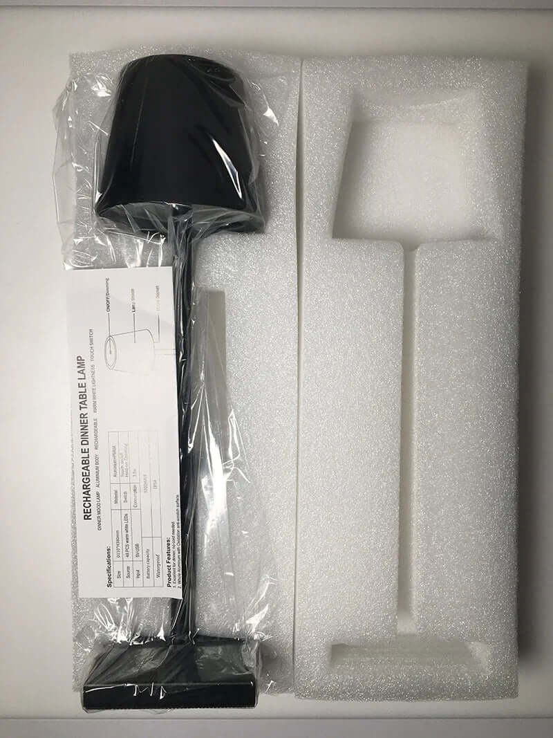 Genopladelig LED Bordlampe - Trådløs & Dæmpbar