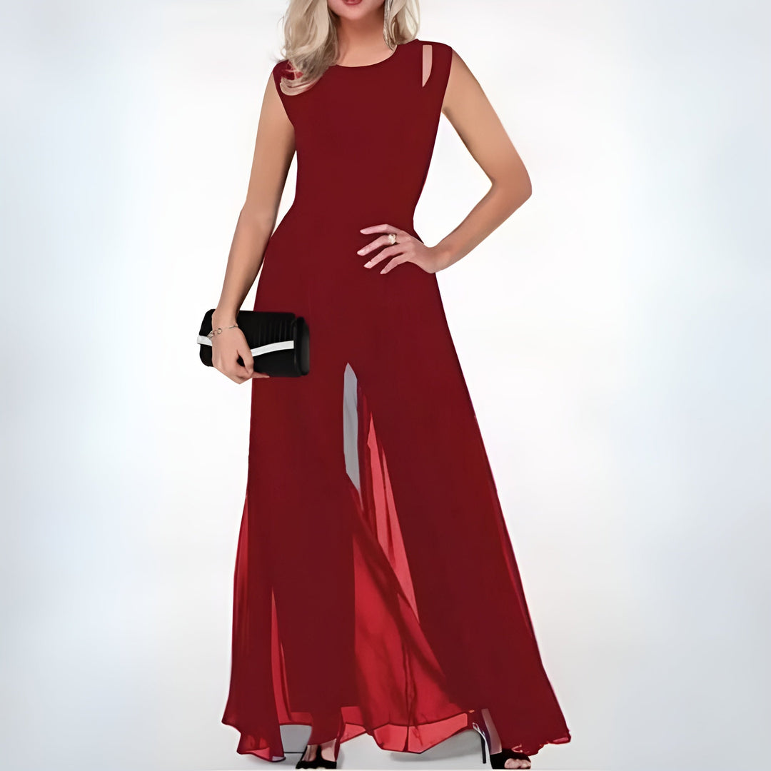 Let og luftig dame jumpsuit, perfekt sommer stil, elegant sort heldragt til varme dage og afslappet mode.
