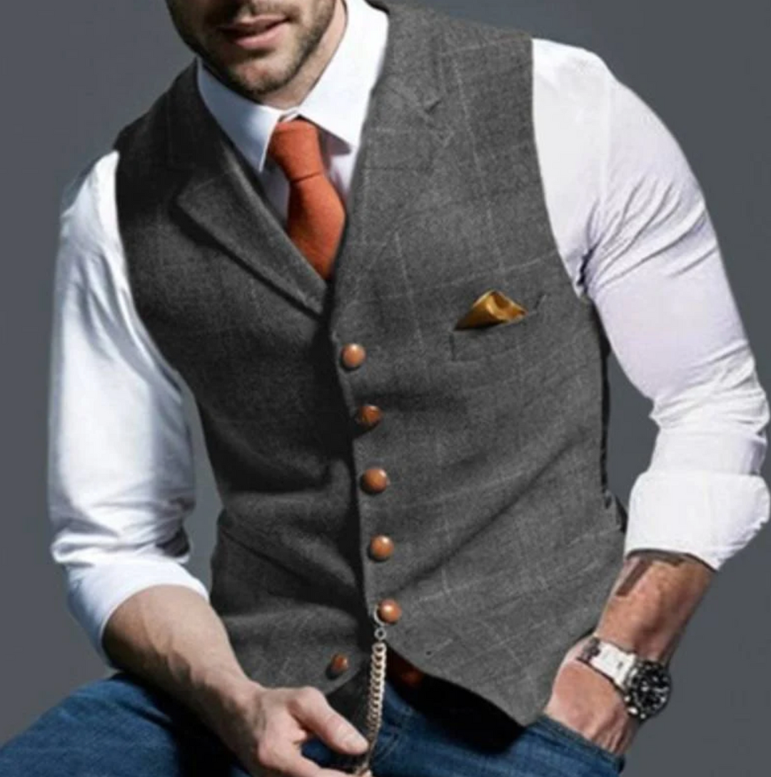 "Elegant gilet til mænd, stilfuldt design med subtile detaljer, perfekt over skjorte, ideel til hverdag og formelle lejlighed