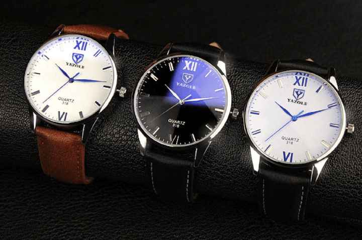 Elegant herreur med sort armbånd og romertalsskive, perfekt til både business og fritid.