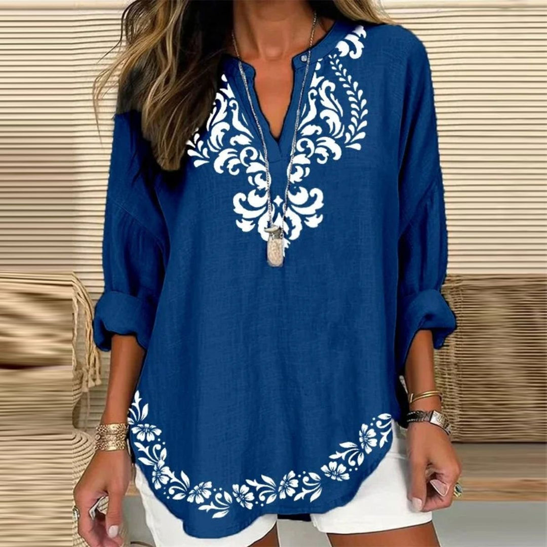 Elegant langærmet T-shirt med unik Stilla-hals, åndbart stof, ideel til stilbevidst moderne brug
