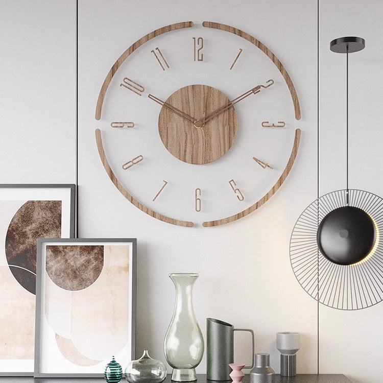 Smukt skandinavisk vægur. Minimalistisk træur til vægdekoration, der tilføjer tidløs elegance til hjemmet.
