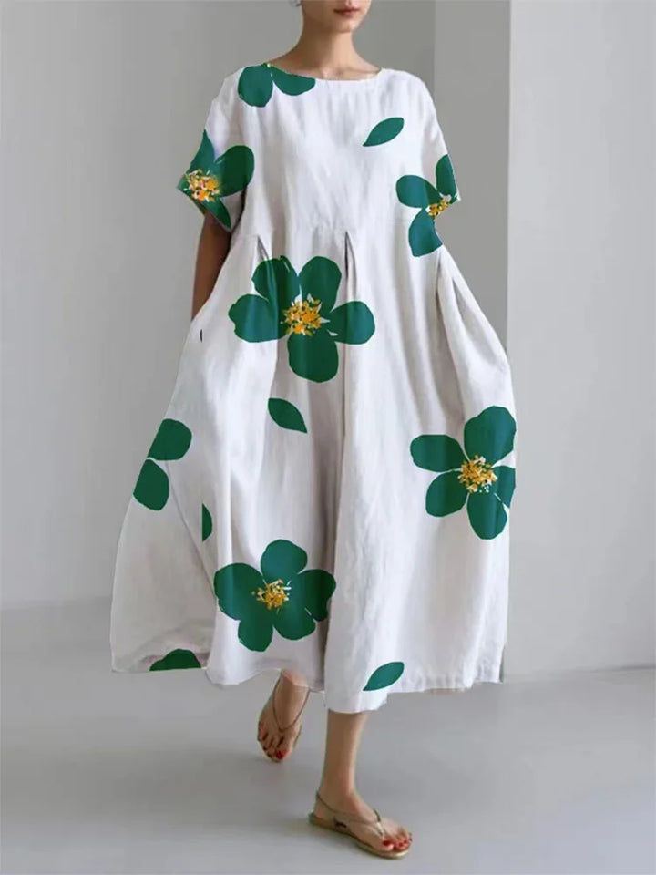 Elegant Stilla kjole for kvinder, smukt designet med blødt, åndbart materiale. Perfekt til formelle og afslappede events.