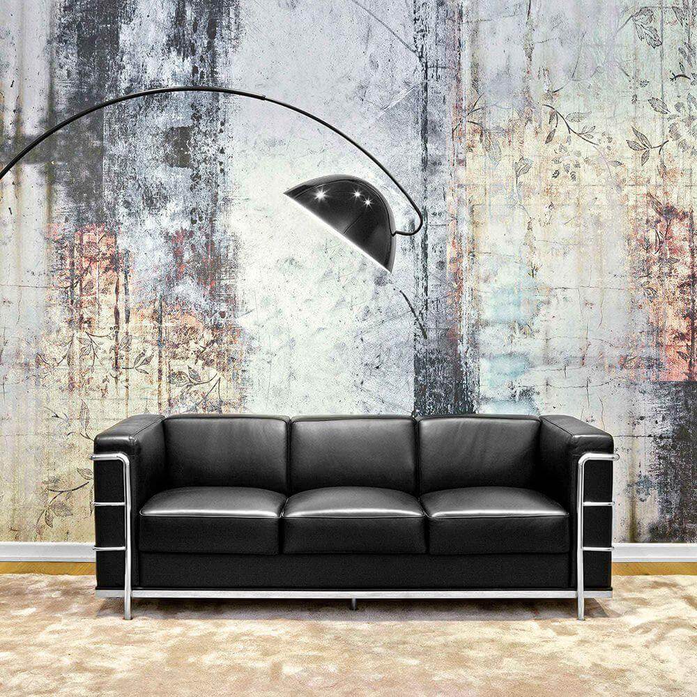 Justerbar bue gulvlampe i metal