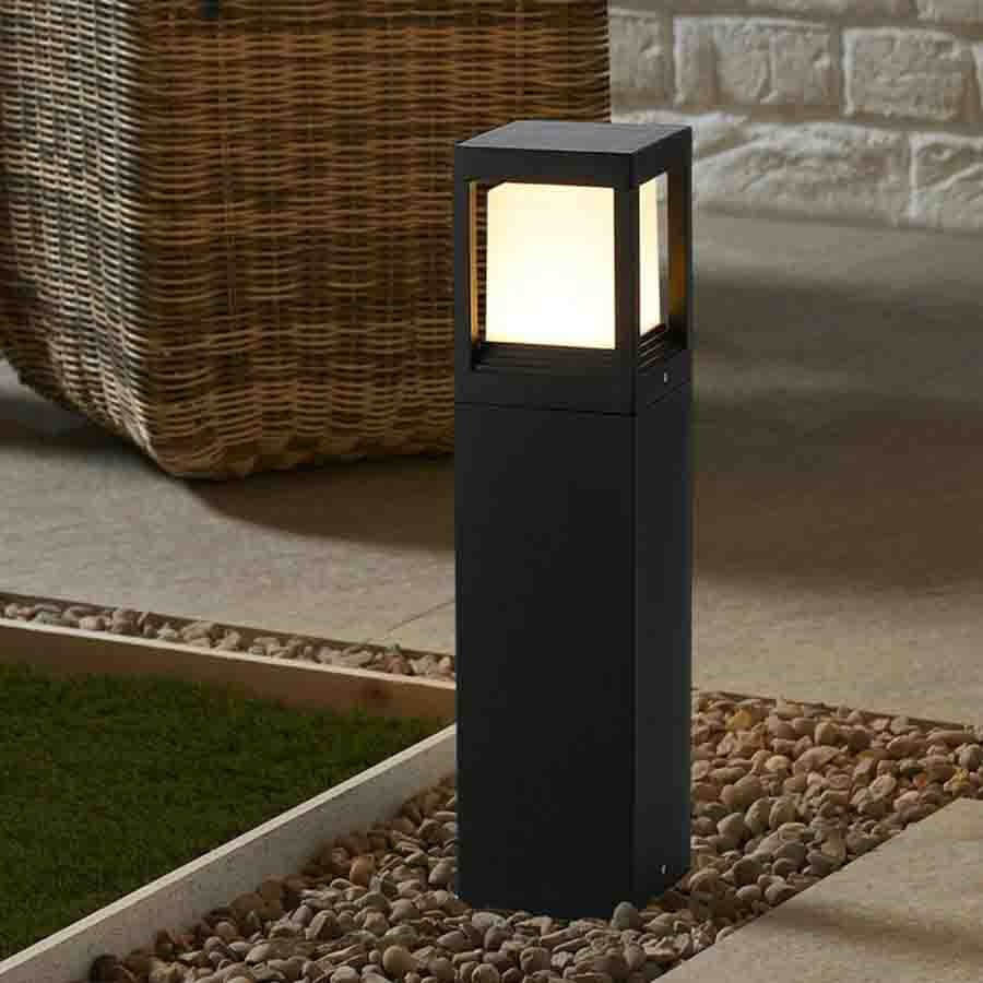 60 cm Solcellelampe Udendørs - Terningformet Havebelysning