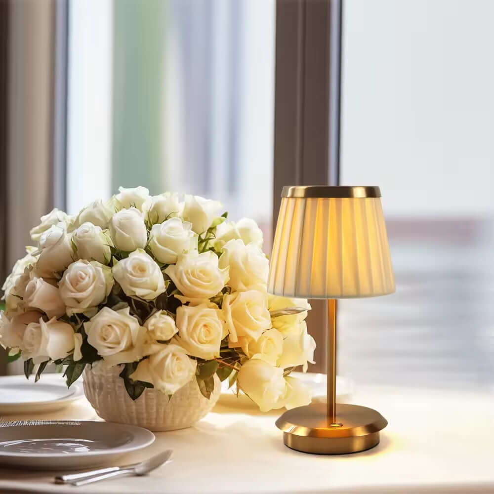 Elegant Bordlampe med Touch-kontrol