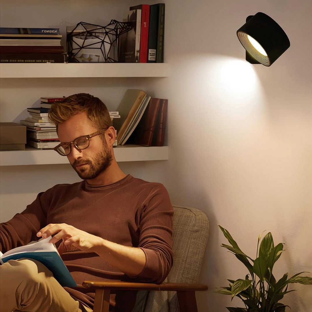 "Flexlight 360° trådløs væglampe; hvid, stilfuld design, USB-opladning, drejbar for fleksibel belysning i hjemmet."