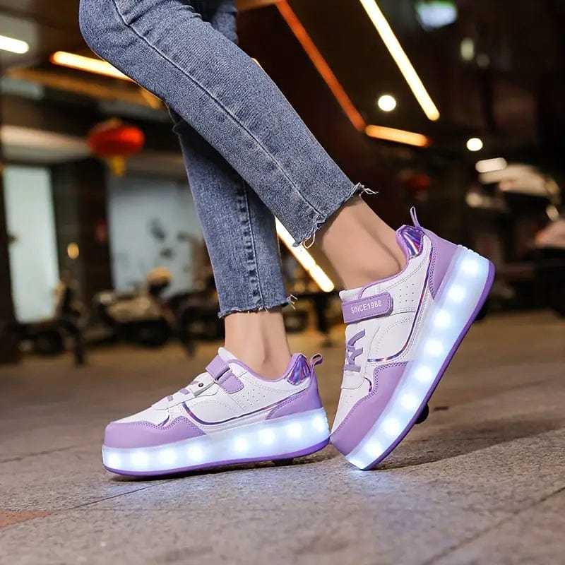 "GlowRush LED rullesko til børn med indtrækkelige hjul; farverige sneakers med skinnende lys til fart og sjov."
