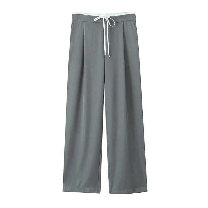 Stilfulde kvindebukser med brede ben. Komfortabelt design i polyester til moderne, afslappet hverdag.