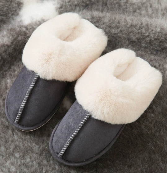 Hygge-fremmende damesko: varme, bløde tøfler med luksuriøs komfort. Perfekt fodtøj til afslapning indendørs.