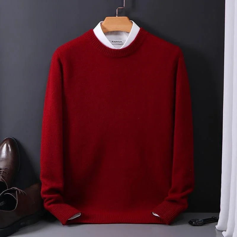Luksuriøs cashmere trøje til kvinder, viser stilrent design i lys beige farve, ideel til både hverdag og fest.