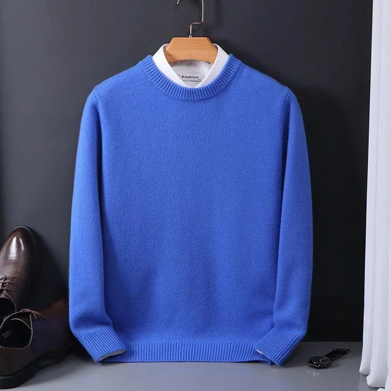 Luksuriøs cashmere trøje til kvinder, viser stilrent design i lys beige farve, ideel til både hverdag og fest.