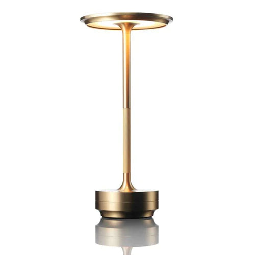 "Luksus trådløs bordlampe i moderne design, elegant metalfinish, justerbart lys, passer til enhver indretning."