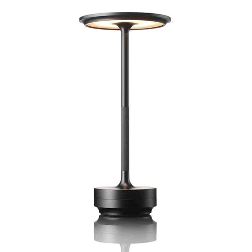 "Luksus trådløs bordlampe i moderne design, elegant metalfinish, justerbart lys, passer til enhver indretning."