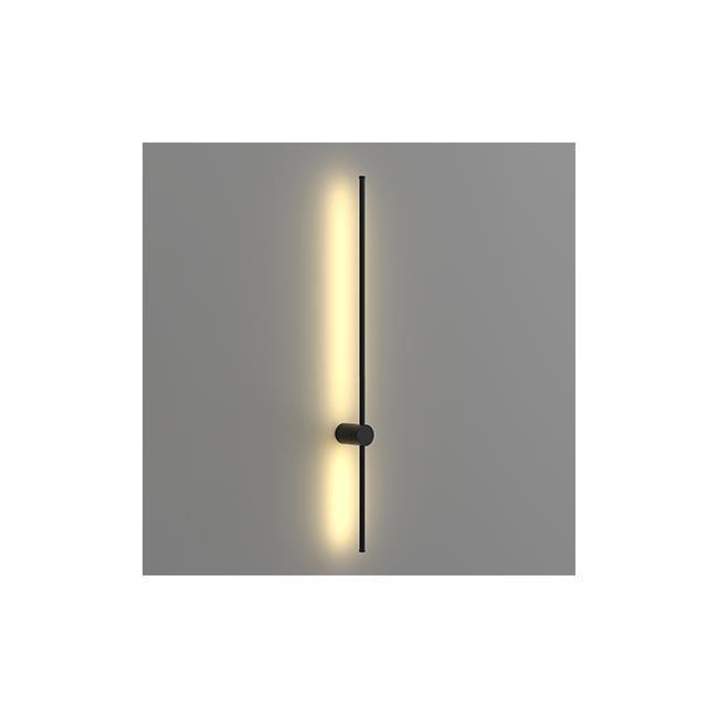 "Moderne sort aluminium LED væglampe 90cm, justerbar, med økonomisk lys og stilfuldt design til moderne indretninger"