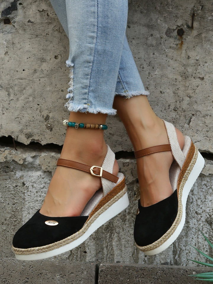 Ortopædiske espadrilles til kvinder, elegante og komfortable med letvægtskonstruktion, perfekt til hverdagsbrug.