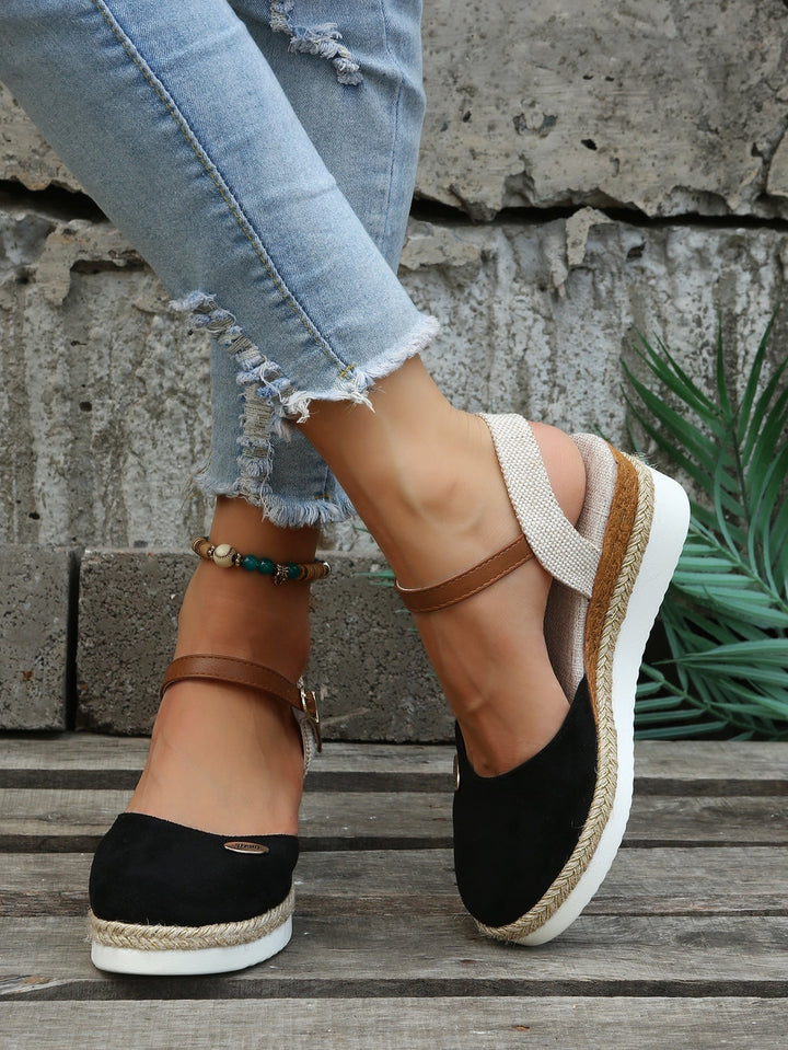 Ortopædiske espadrilles til kvinder, elegante og komfortable med letvægtskonstruktion, perfekt til hverdagsbrug.