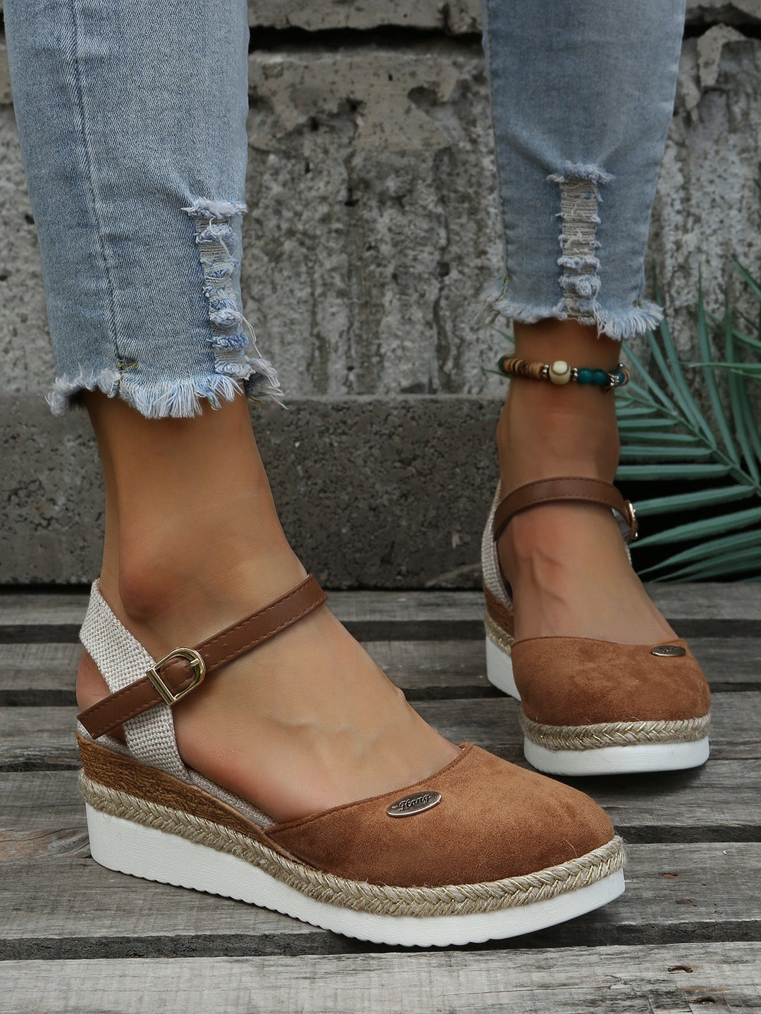 Ortopædiske espadrilles til kvinder, elegante og komfortable med letvægtskonstruktion, perfekt til hverdagsbrug.