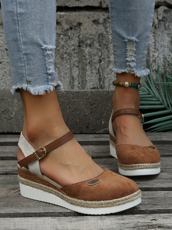 Ortopædiske espadrilles til kvinder, elegante og komfortable med letvægtskonstruktion, perfekt til hverdagsbrug.