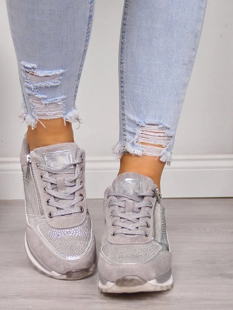 Ortopædiske sneakers med lynlås, komfortabelt design i moderne stil, til kvinder, perfekt til hverdagsbrug og elegance.