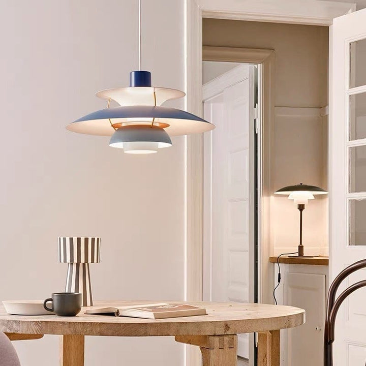 "PH5 Premium pendellampe i aluminium med monokrom design, ikonisk og tidløs for klassisk og moderne hjem, E27 pære."