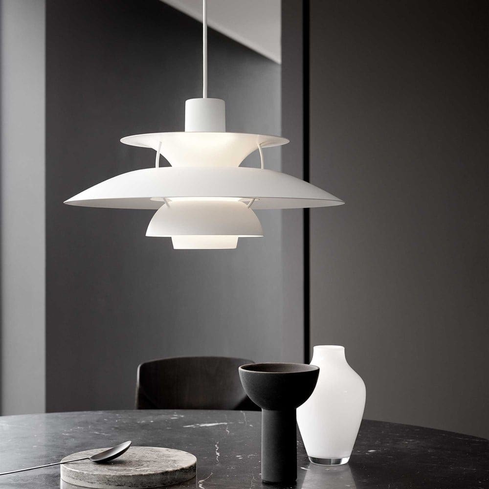 "PH5 Premium pendellampe i aluminium med monokrom design, ikonisk og tidløs for klassisk og moderne hjem, E27 pære."