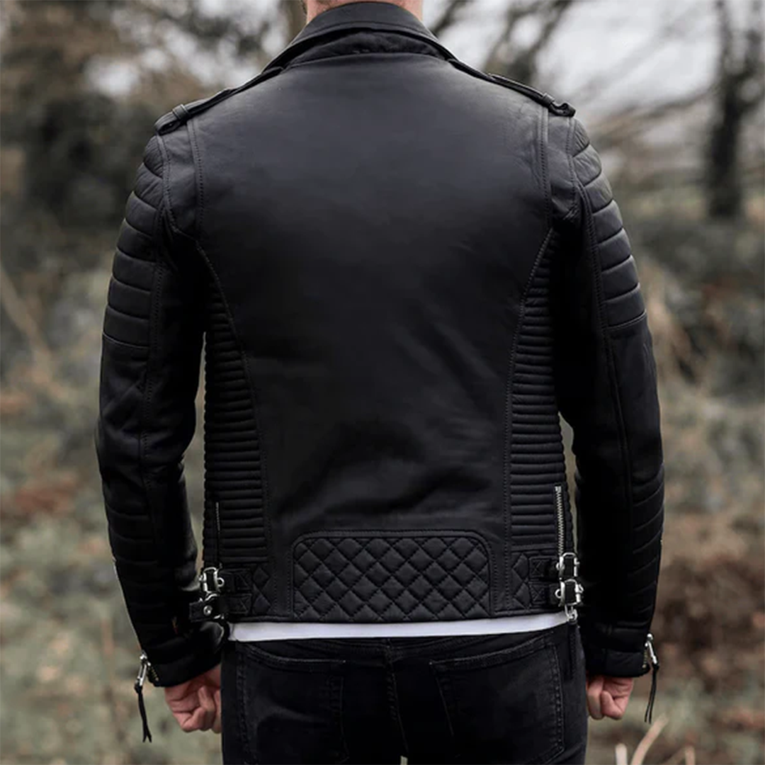 Herre quiltet bikerjakke i brun med ikonisk stil og skræddersyet pasform, ideel til moderne og kantede outfits.