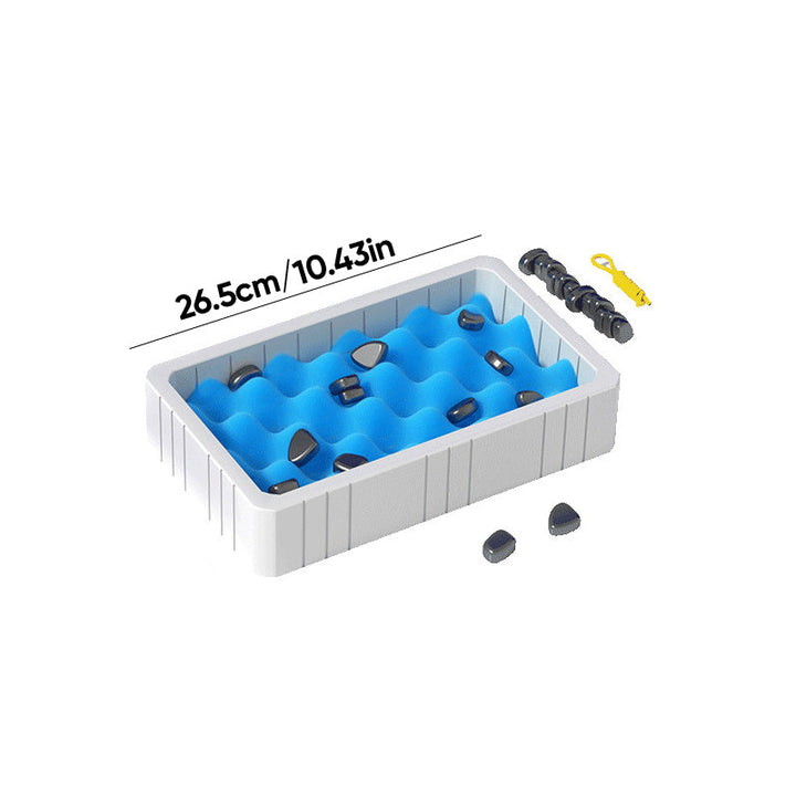 "Sort og hvid magnetisk skakbræt, 25x25 cm, med stabile brikker. Perfekt til strategi og familiesjov."