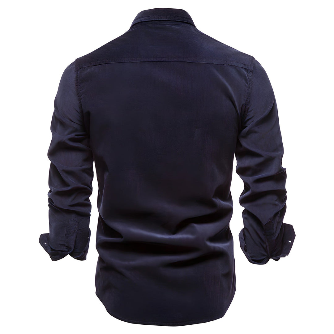 Den perfekte stilfulde casual herreskjorte for den modebevidste mand, et tidløst valg.